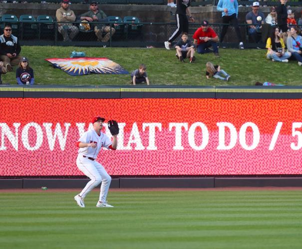 Hurtubise catches a fly ball.JPG