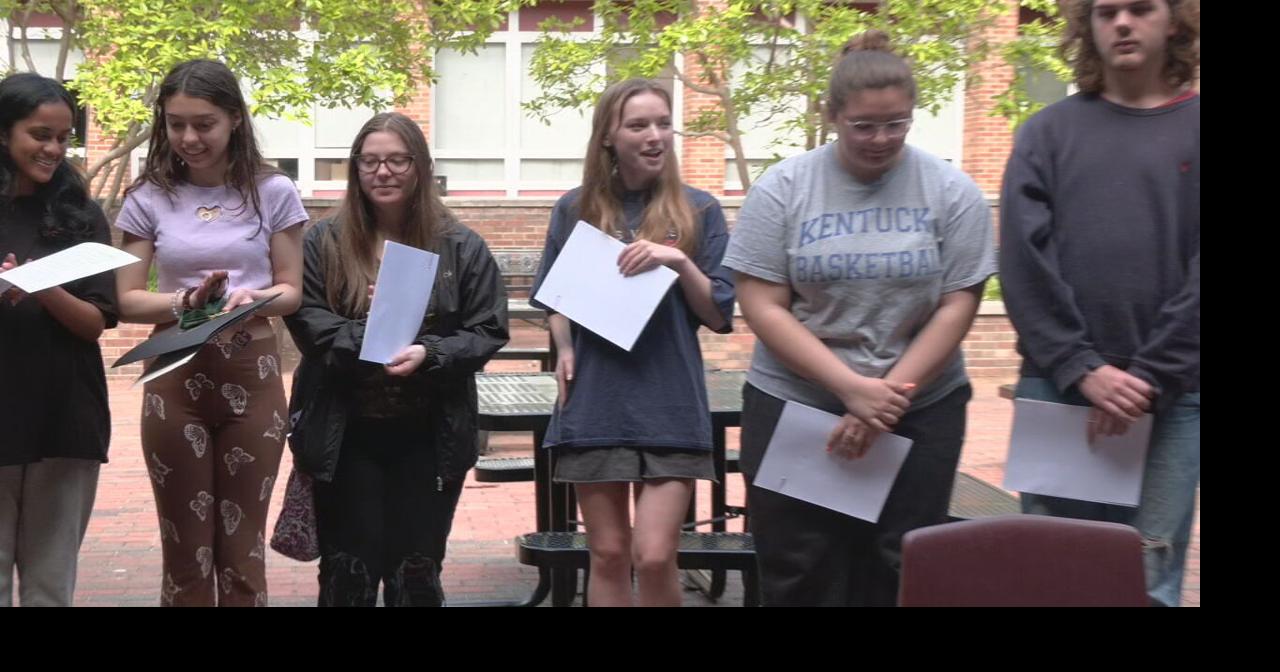 JCPS celebrates students graduating from teaching pathway program ...