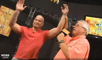 Former WWE superstar from Louisville dies after second battle with brain cancer