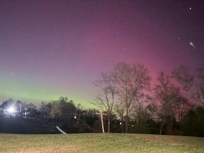 COXS CREEK AURORA - JOHN HUFF.jpeg