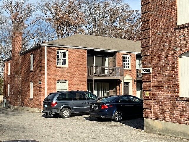 yorktown apartments 11-29-22 3.jpg