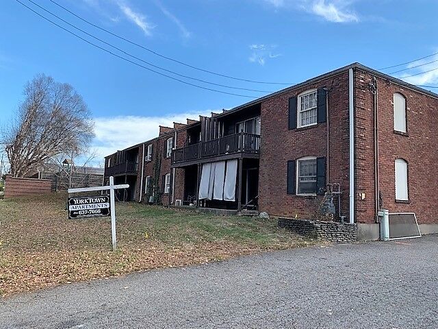 yorktown apartments 11-29-22.jpg
