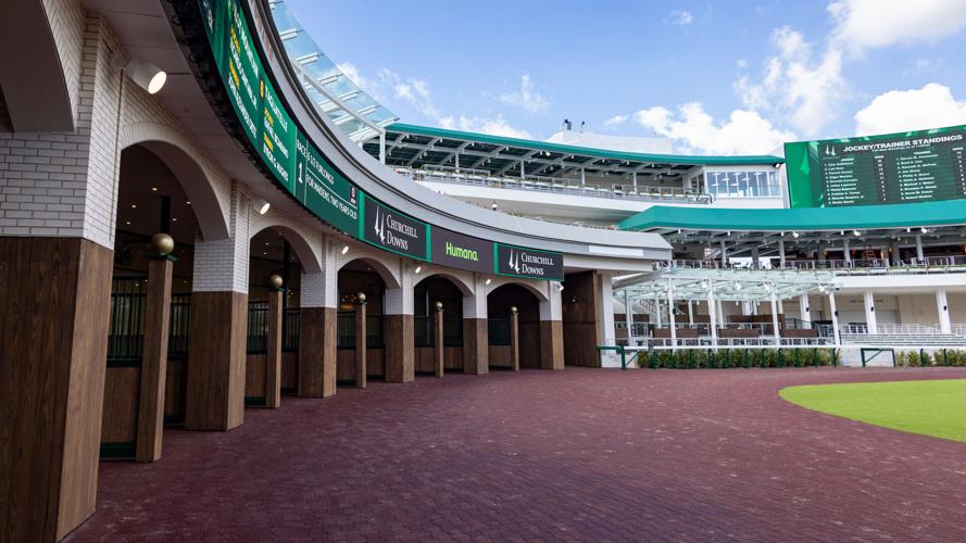 Colums surrounding the stables at Churchill Downs.jpeg