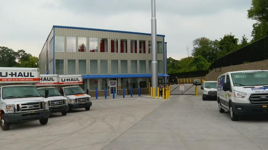 Crescent Springs storage business flag pole lawsuit.jpeg