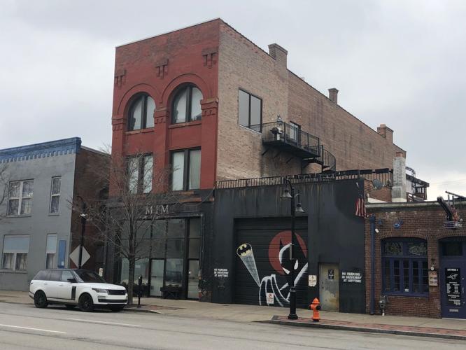 Buzz Advertising Building on East Main Street before renovations
