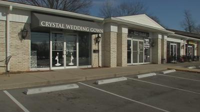 Multiple soon-to-be brides in panic after St. Matthews bridal store abruptly closes