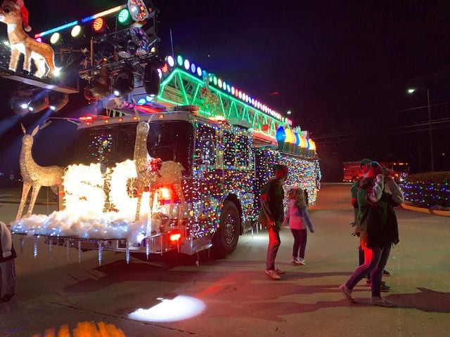 Zoneton Fire District's Santa Fire Truck Hits The Streets Thursday ...