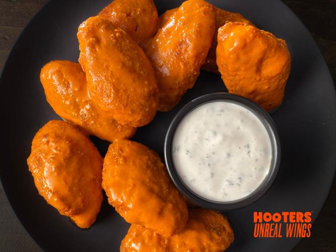 Hooters Unreal Wings.jpg