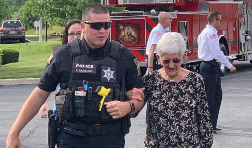 First responders take residents of Fort Wayne assisted living home to 'Senior Prom Night'