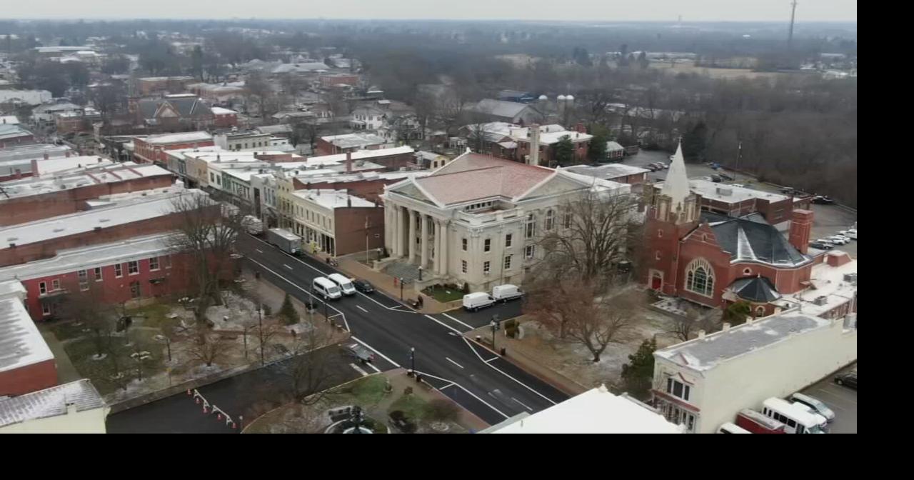 'Great for downtown' Shelbyville residents seeing stars during movie