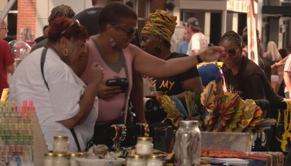 black biz pop up 5.JPG