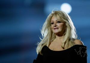 Bonnie Tyler, who topped the charts with epic 'Total Eclipse of the Heart,' has died at 75