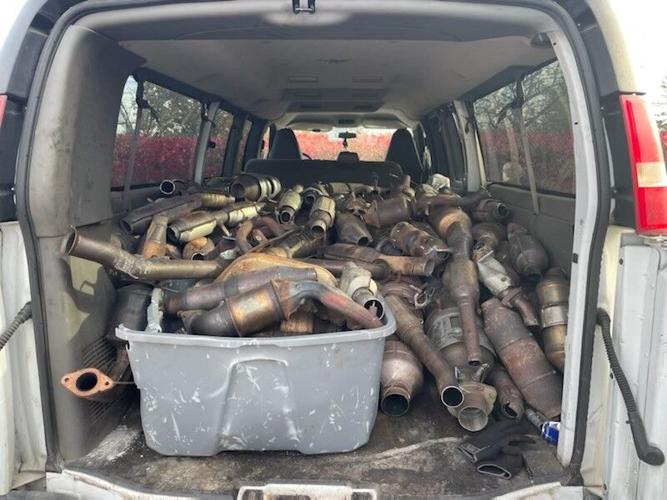 JEFFERSONTOWN - STOLEN CATALYTIC CONVERTER - 11-18-2021 3.jpg