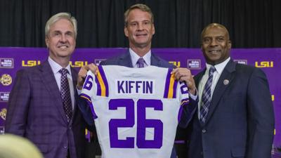 Lane Kiffin and LSU officials