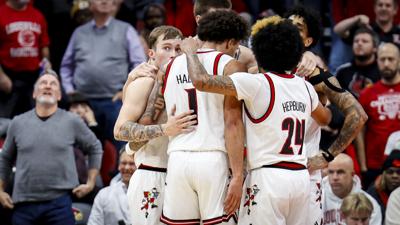 Louisville basketball players