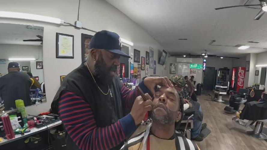 WEST LOUISVILLE BARBER 30 YEARS .jpeg