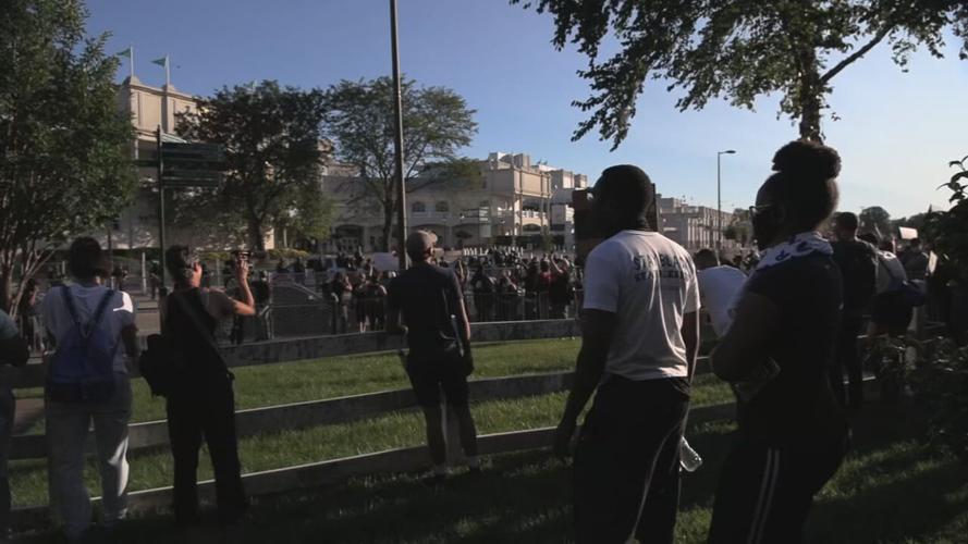 Protests gather outside Churchill Downs for Kentucky Derby