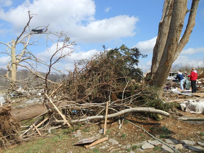 HENRYVILLE TORNADO DAMAGE MARCH 2012 (3).JPG