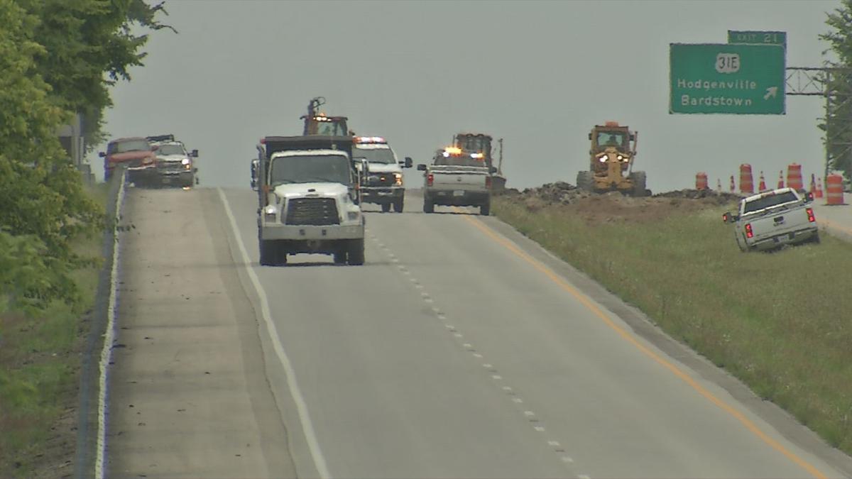 Bluegrass Parkway traffic being detoured through Bardstown after bridge
