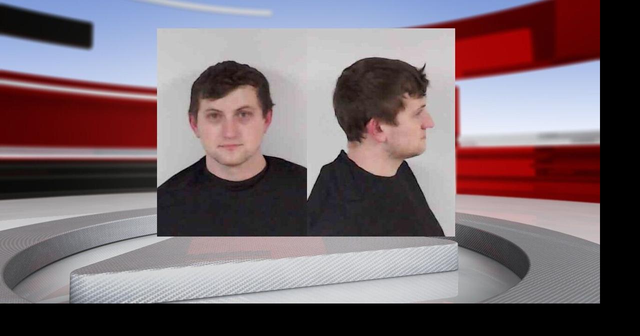 Southern Indiana man arrested after allegedly driving impaired with 1-month-old in car