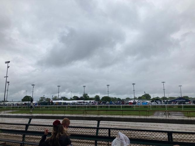 Rainy Derby afternoon at Churchill Downs 5-3-25