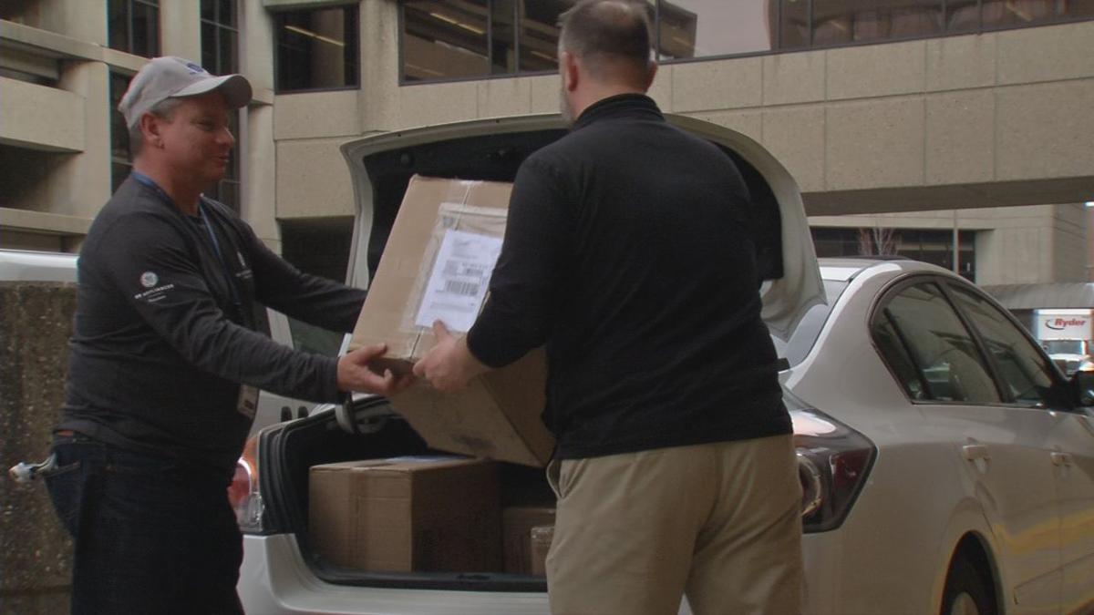 Ge Appliances Donates 2 500 Respirator Masks To Uofl Health News Wdrb Com