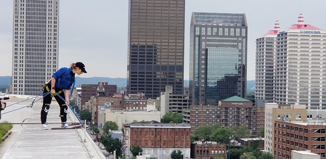 GINA ON THE JOB: Window Washer