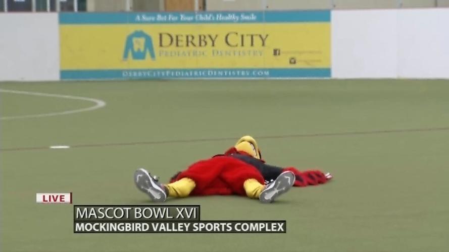 MORE MASCOT BOWL 16 - 2-10-2023 5.jpg