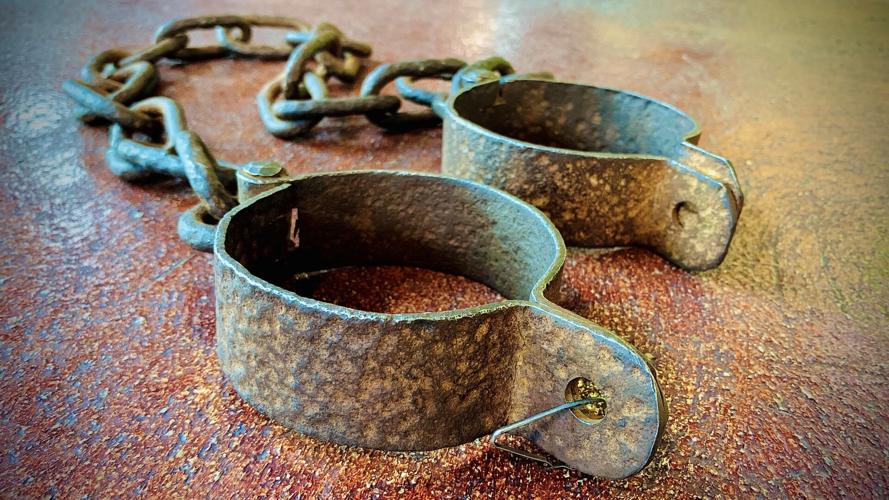 Shackles.jpg