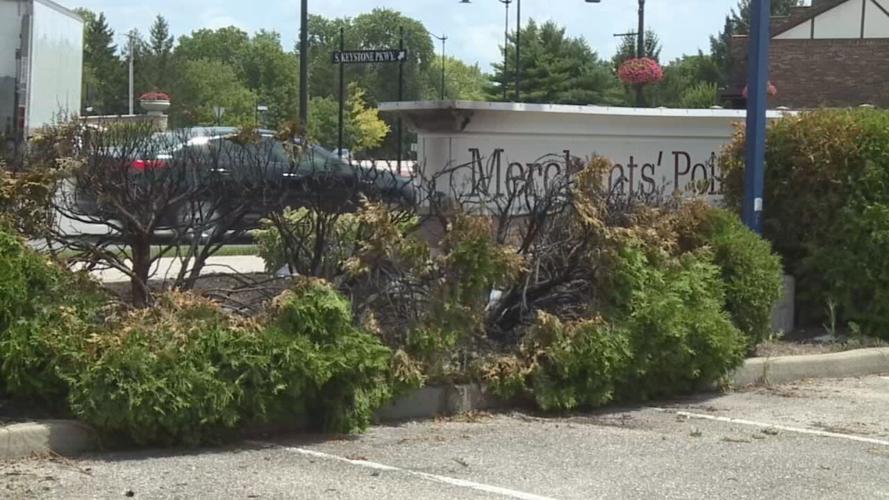 CARMEL PD FIERY VEHICLE RESCUE.jpeg