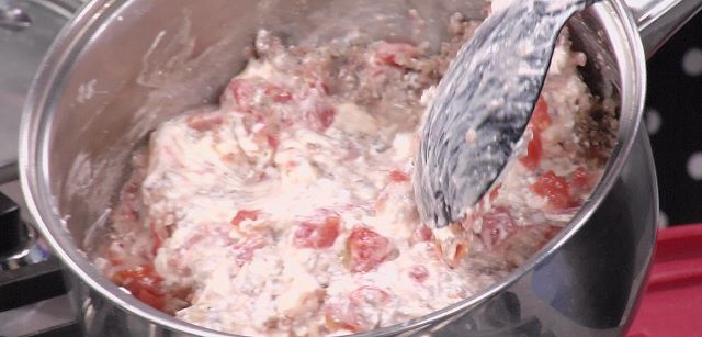 Cream cheese sausage dip