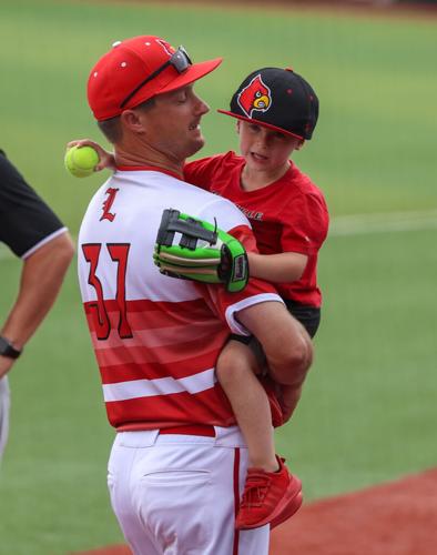 Louisville baseball regional-24.jpg