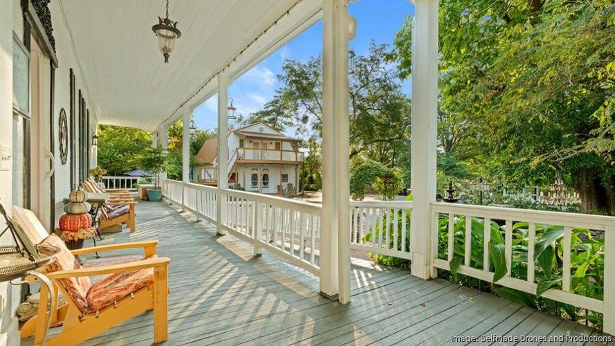 Bashford Manor Inn - porch.jpg