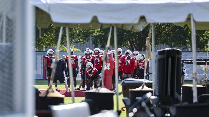 Louisville defensive line