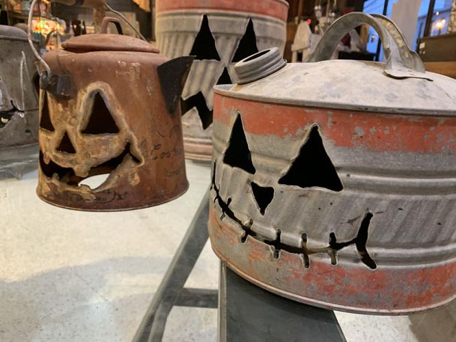 FLEUR DE FLEA VINTAGE MARKET - KEITH KAISER - 8-27-19  (24).jpg