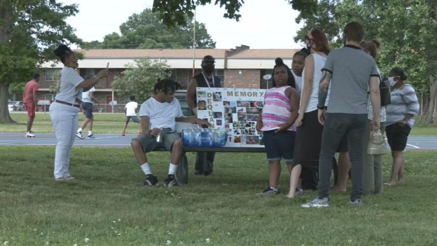 DEQUANTE MEMORIAL AND GUN VIOLENCE REMINDER 1261.jpeg