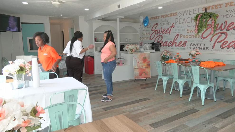 SWEET PEACHES RESTAURANT OPENING.jpeg