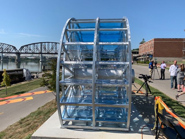 Jeffersonville sculpture 8.jpg