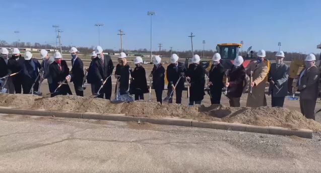 Groundbreaking at Turfway Park 2.JPG