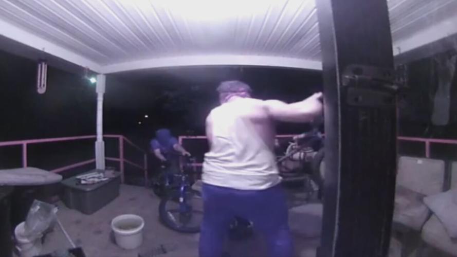 Thieves stealing bikes from Shepherdsville porch