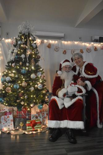 Santa visits NICU babies at UofL Health (7).JPG