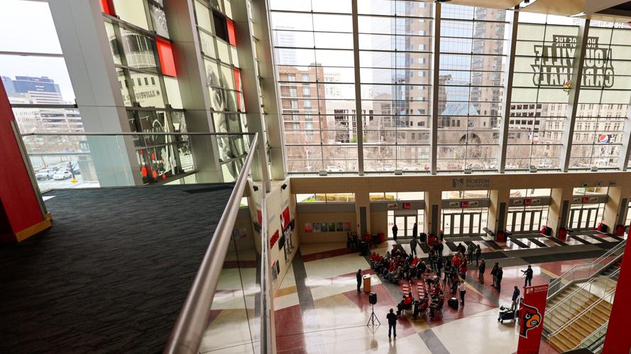 DENNY CRUM BANNER DEDICATION-08.jpg