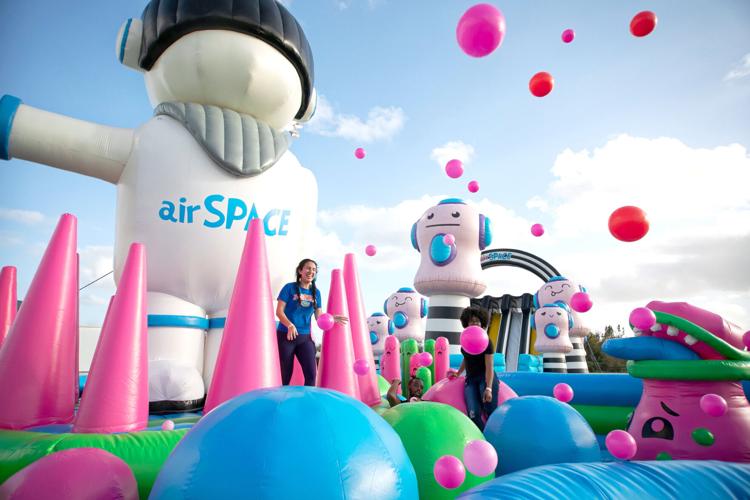 BIG BOUNCE HOUSE AMERICA - COURTESY (4).jpg