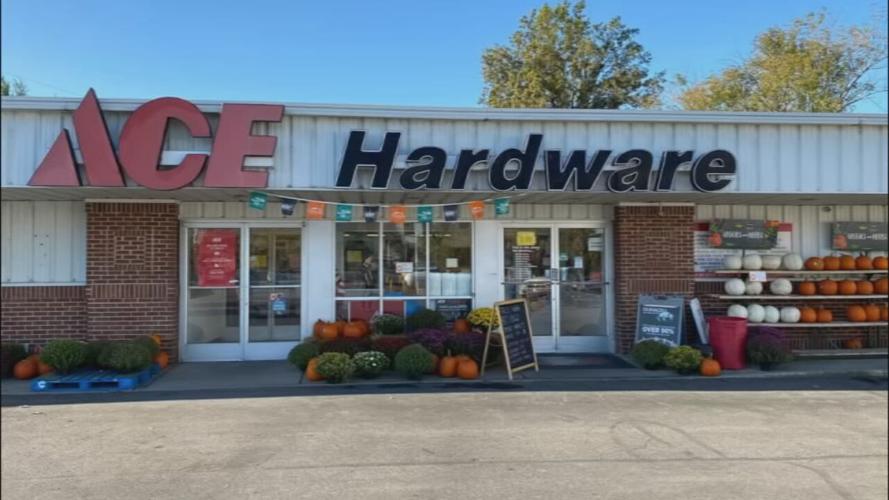 ACE Hardware in New Albany - 12.20.23