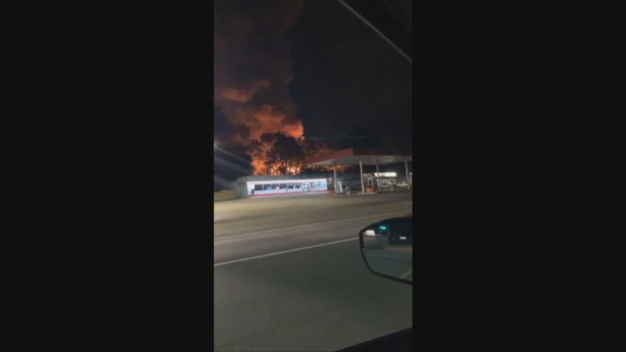 bardstown fire cell phone-video-7-7-20.jpg