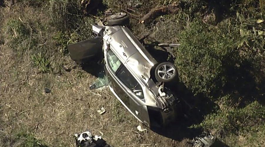 TIGER WOODS ROLLOVER CRASH - AP 2-23-2021 3.jpeg