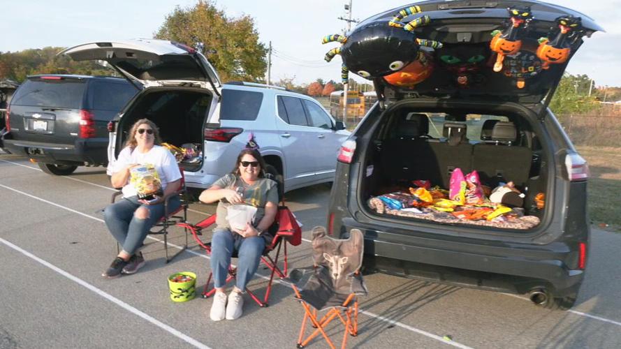 Stuart Academy trunk-or-treat 10-25-23