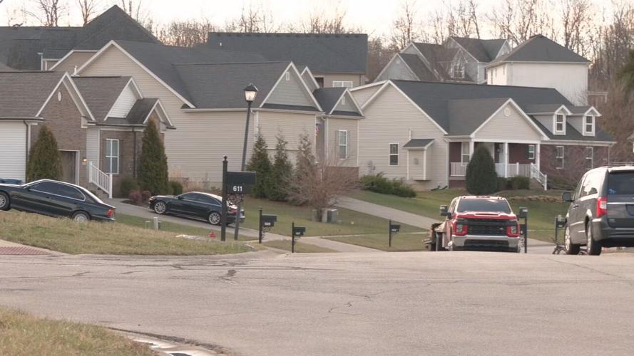 La Grange neighborhoods targeted by weekend car break-ins 1-17-23.jpeg