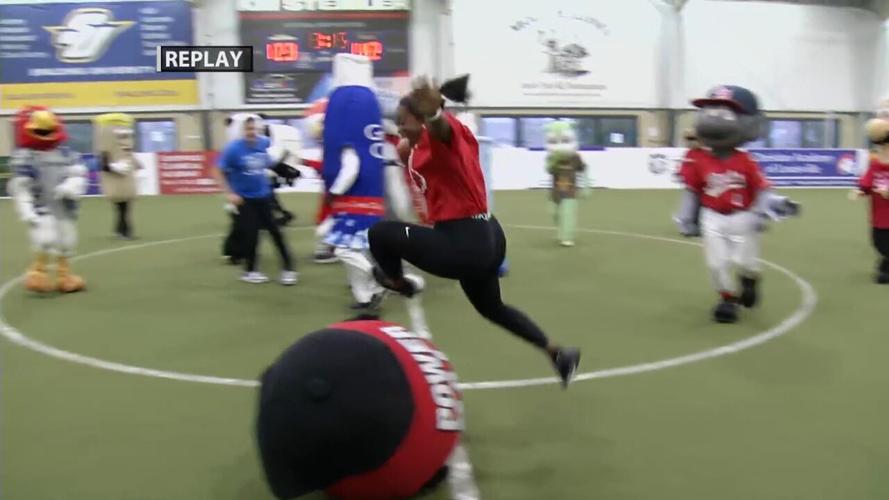 MORE MASCOT BOWL 16 - 2-10-2023 16.jpg