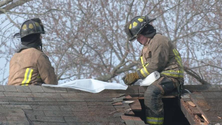Fire causes extensive damage to structure in Louisville's Portland neighborhood. (WDRB photo)